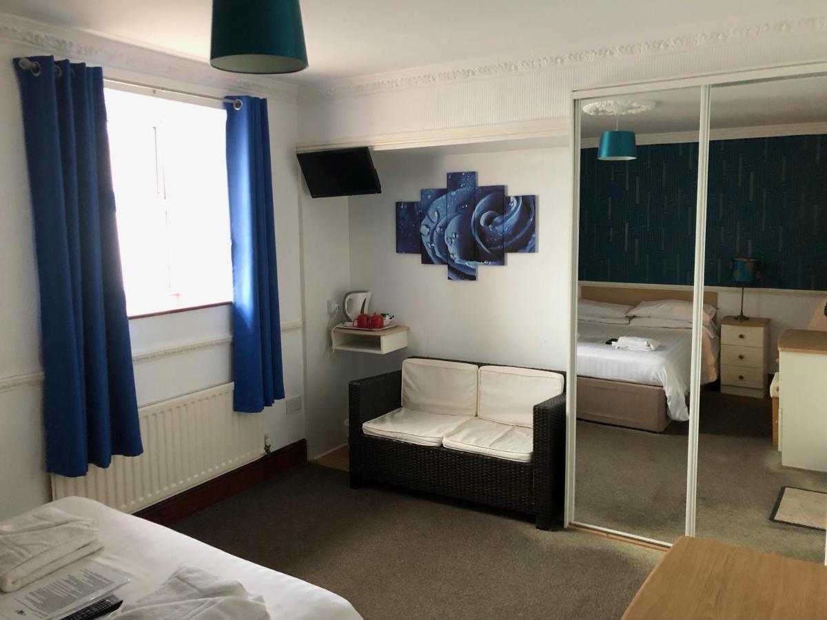 Boathouse Hotel Holyhead Kültér fotó